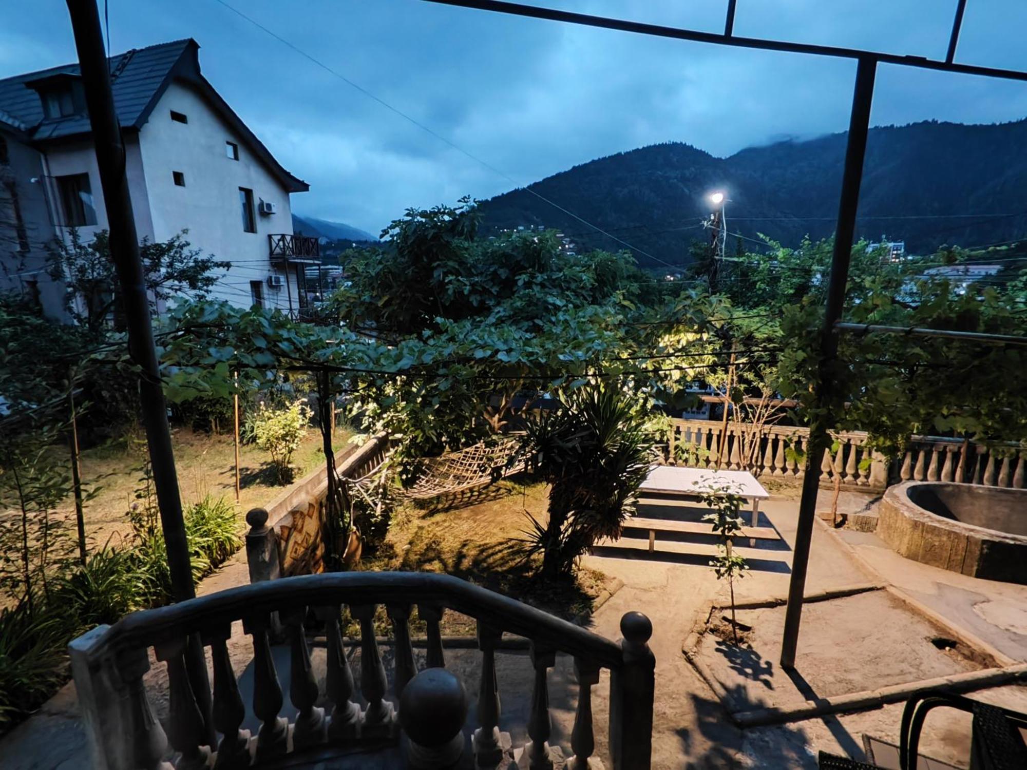 Shota'S Guest House Borjomi Exterior photo