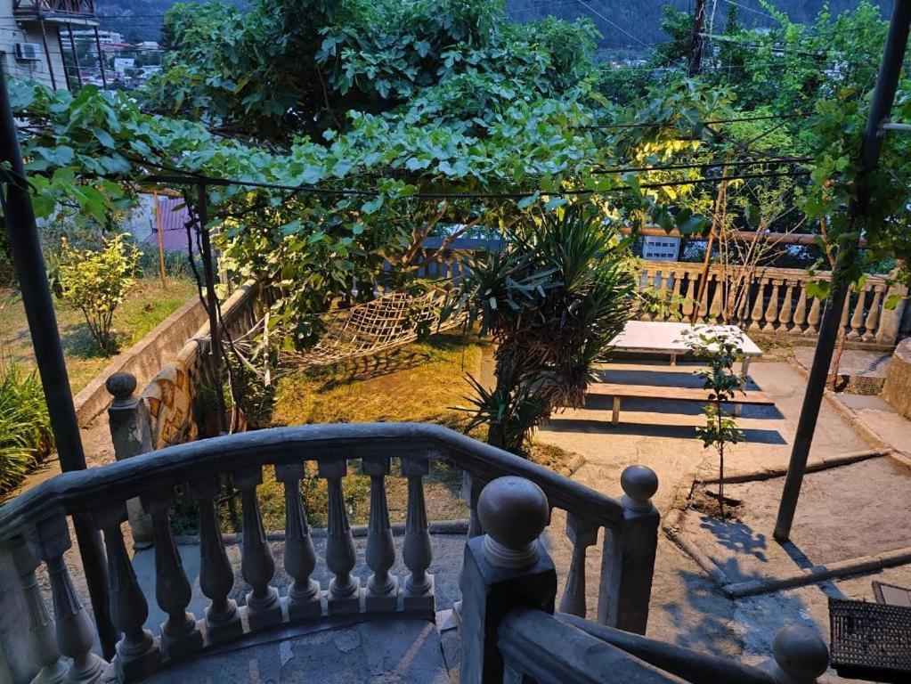 Shota'S Guest House Borjomi Exterior photo