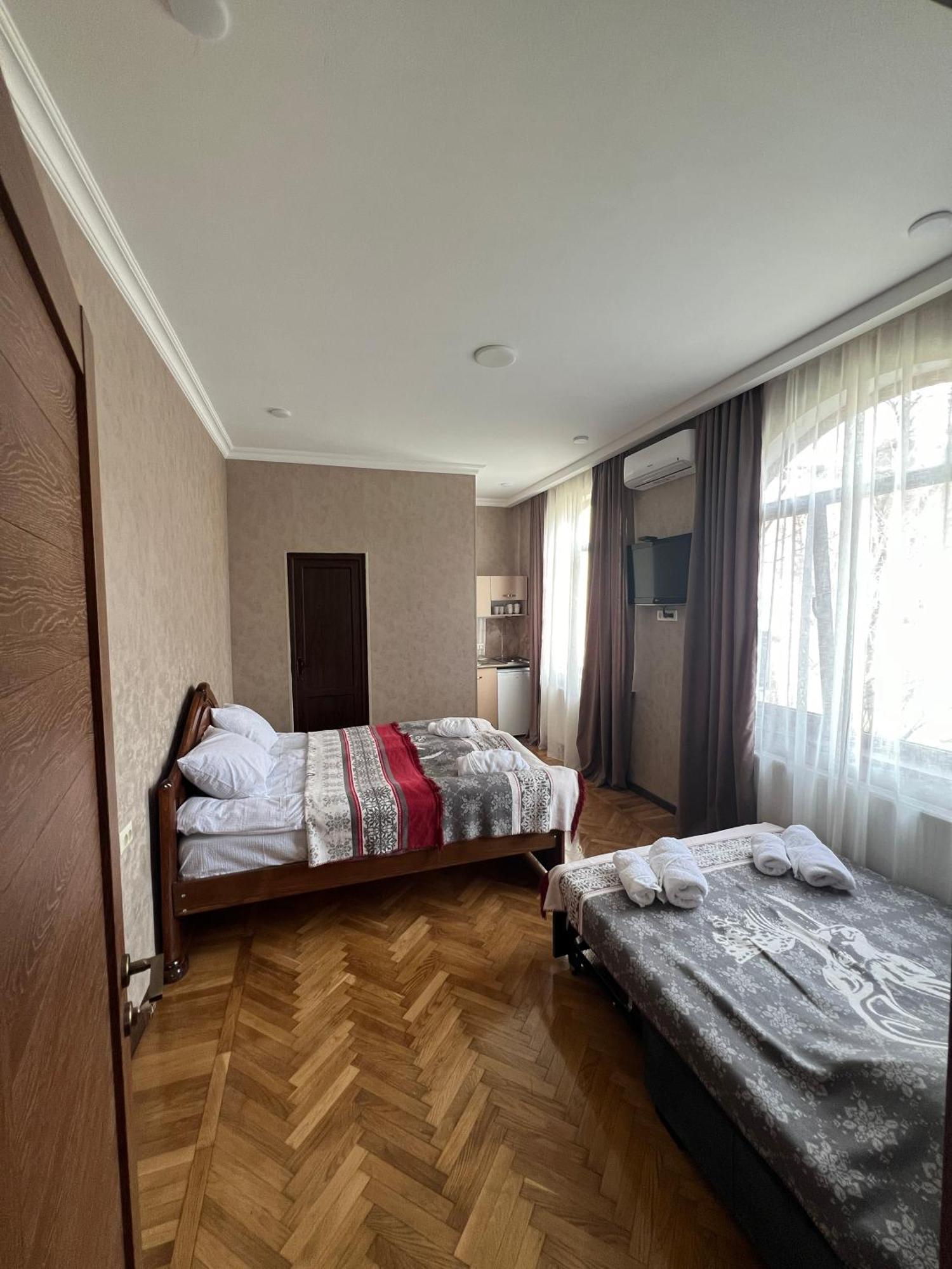 Shota'S Guest House Borjomi Exterior photo