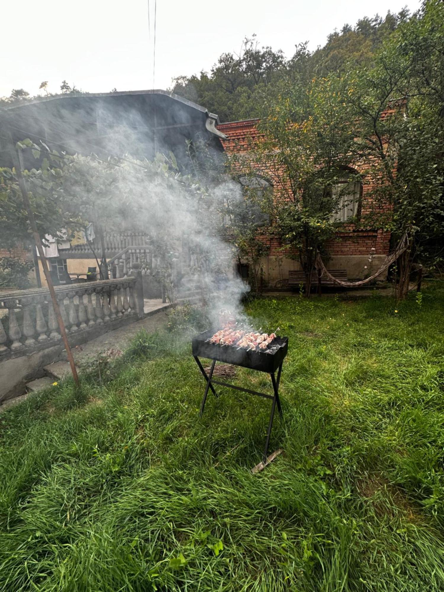 Shota'S Guest House Borjomi Exterior photo